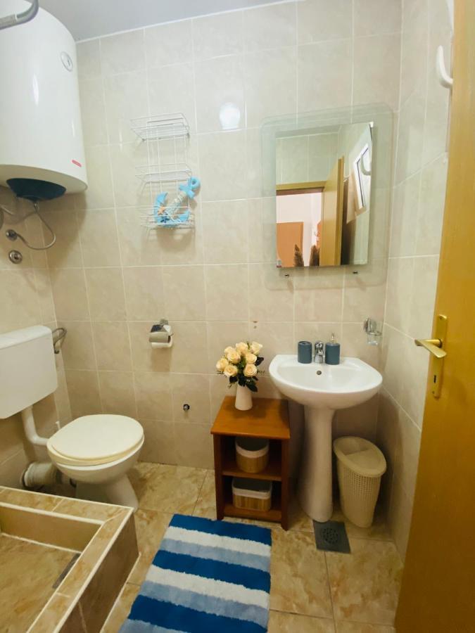 Petrovac Miomir Perazic Apartments מראה חיצוני תמונה