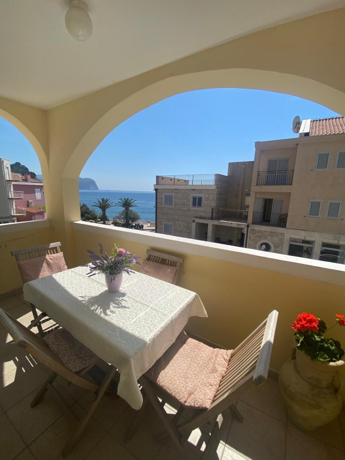 Petrovac Miomir Perazic Apartments מראה חיצוני תמונה